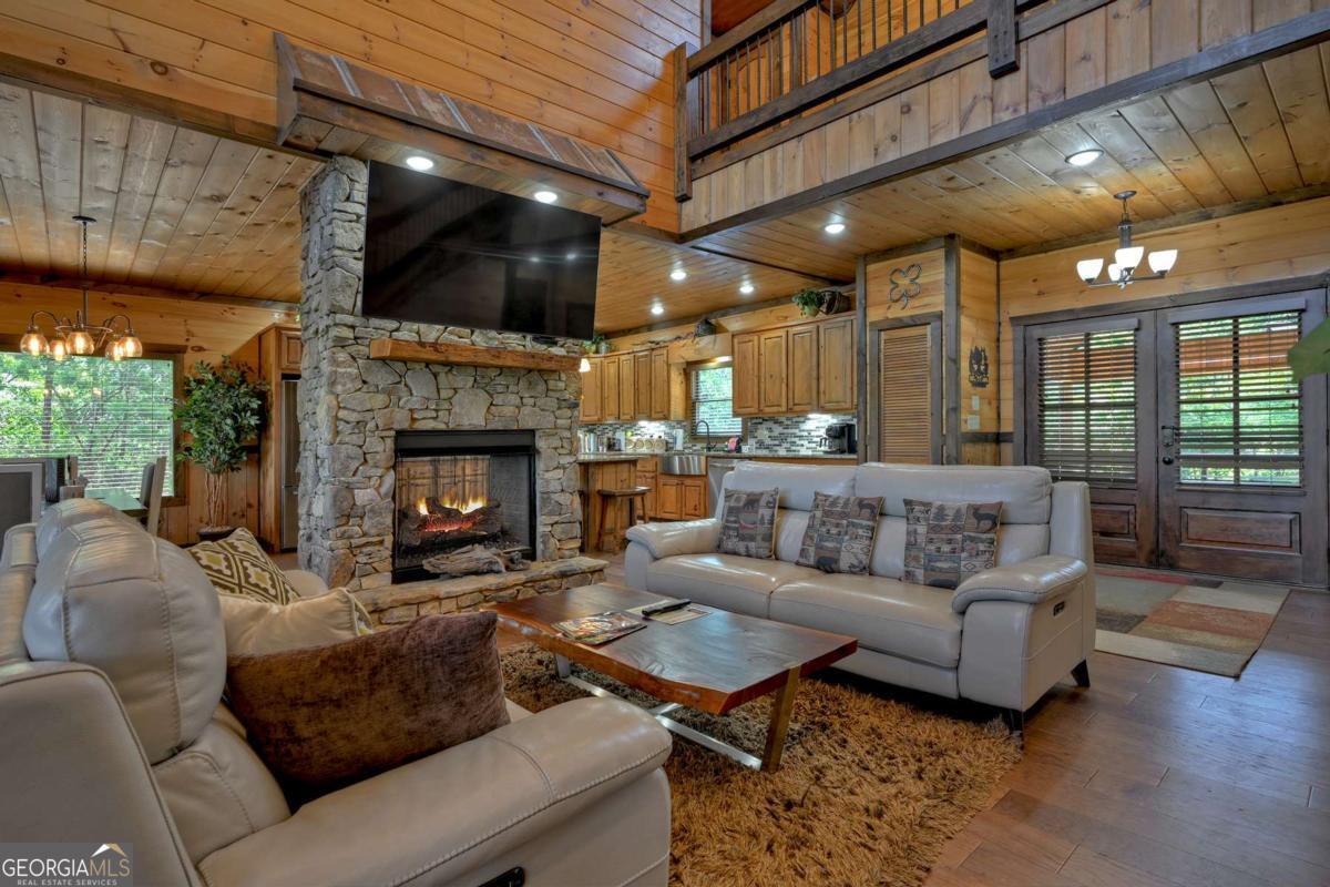 406 Hope DR