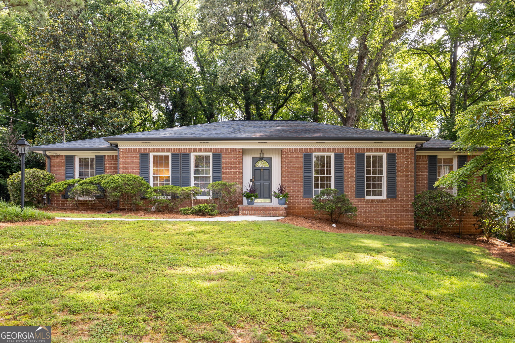 1342 Old Johnson Ferry RD NE
