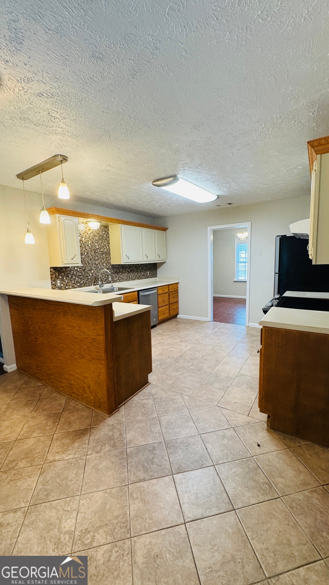 2203 Joyce CT