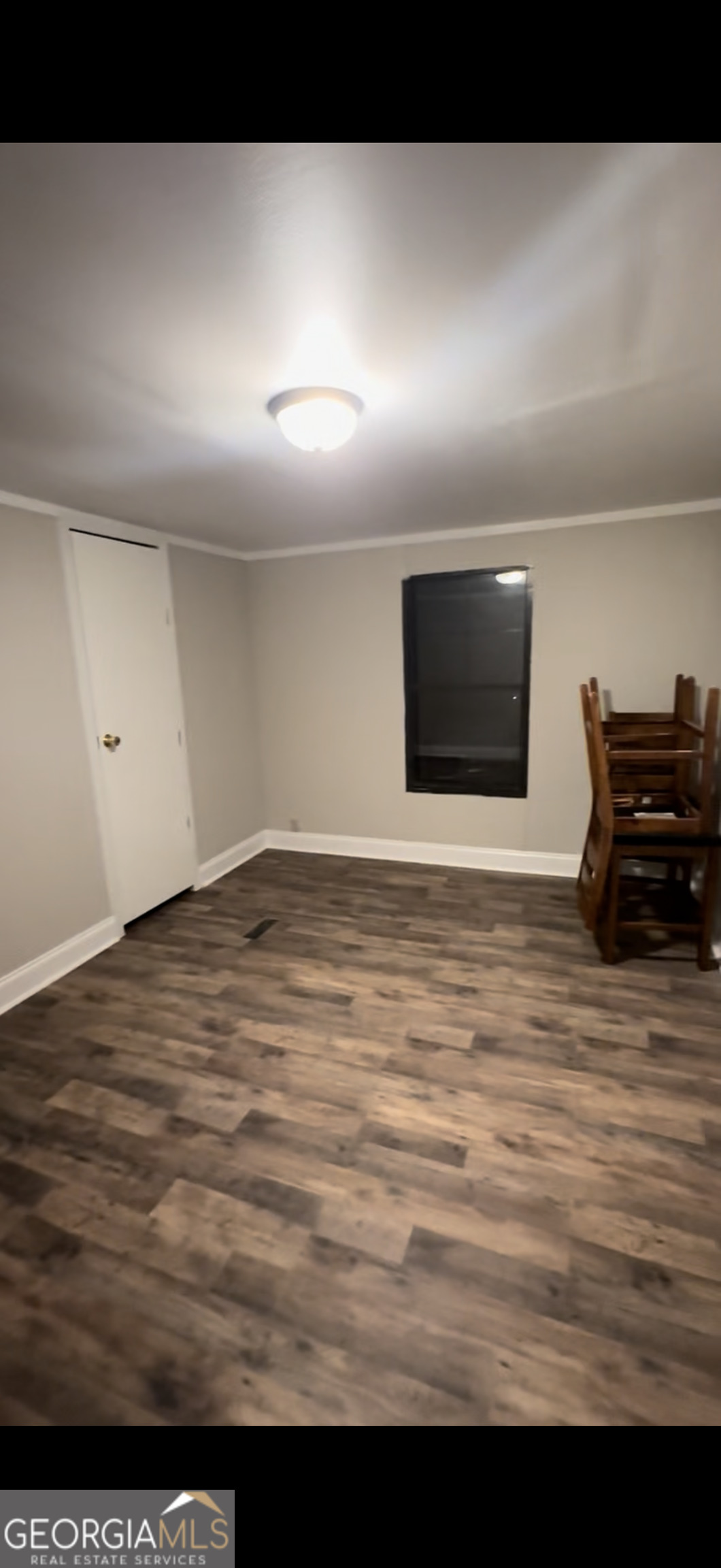109 Village Blvd