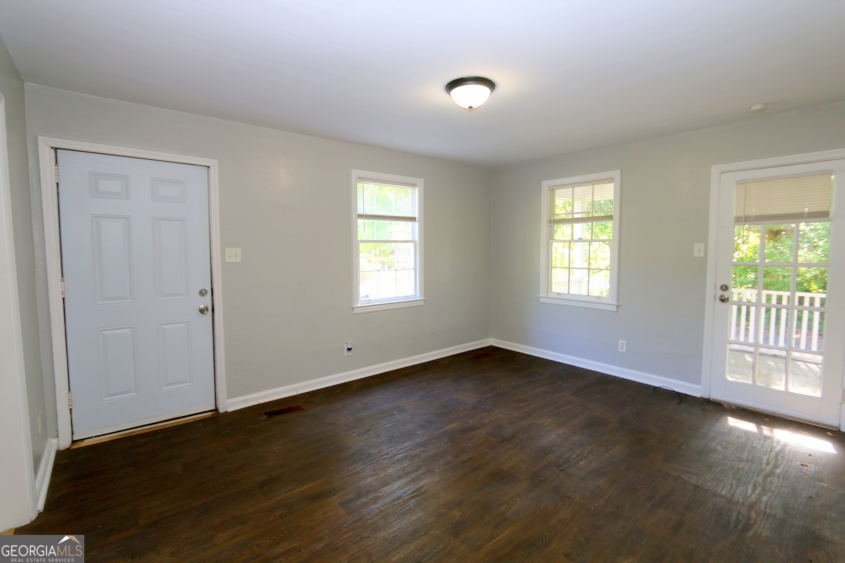 2309 Lorraine DR