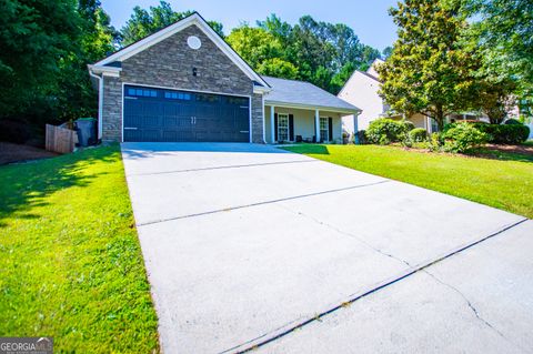 Single Family Residence in Villa Rica GA 331 Berkley Drive 2.jpg