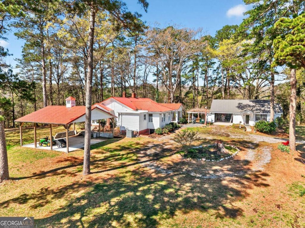 Photo of 2763 Cedartown Highway SE, Rome, GA 30161 (MLS # 10711256)