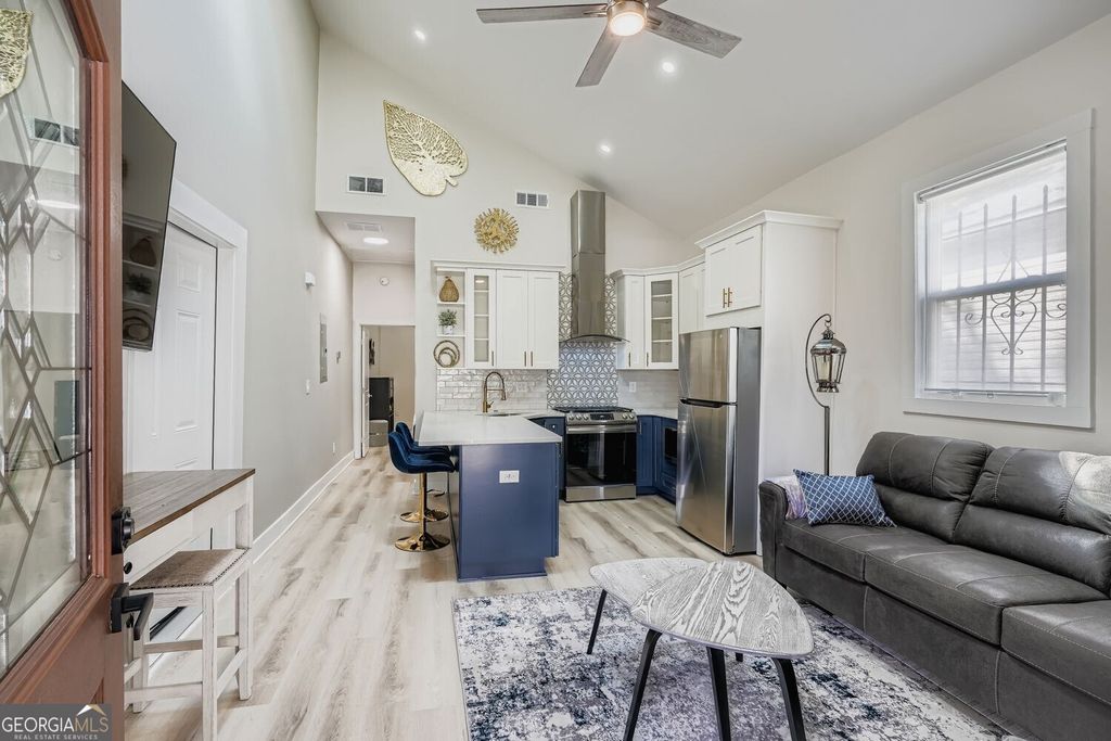 Photo of 18 Booker Street NW, Atlanta, GA 30314 (MLS # 10704229)