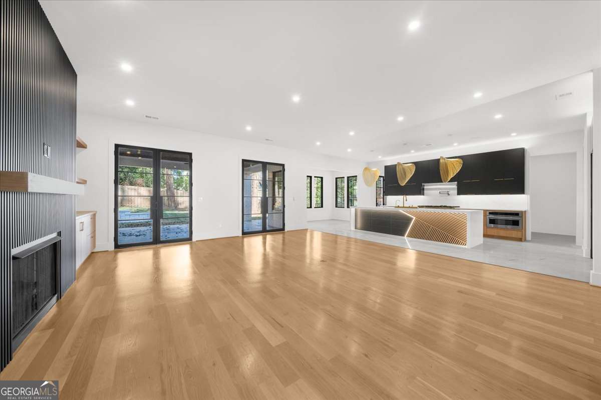 Indian Hills - Residential