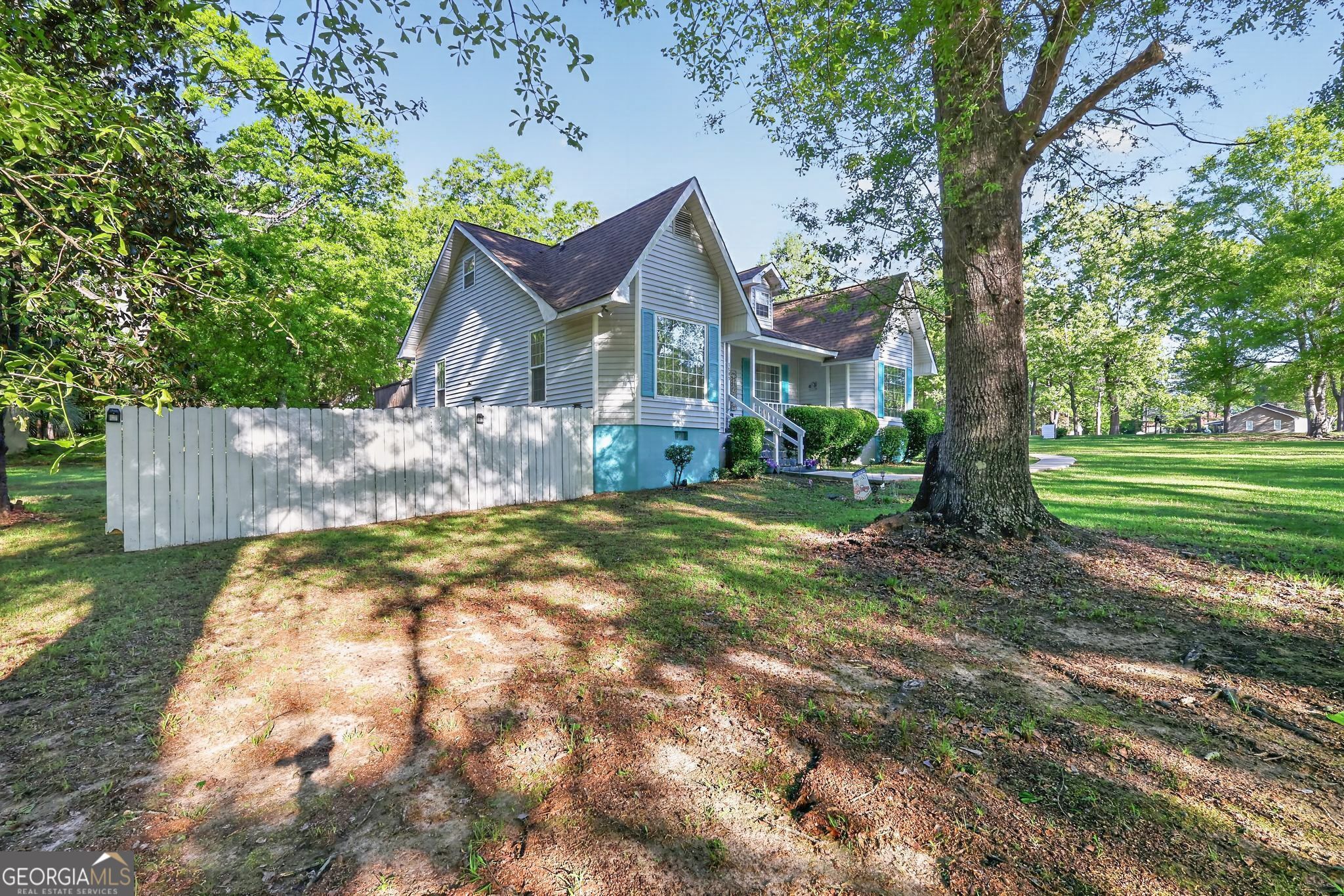1501 Beaver Oaks DR