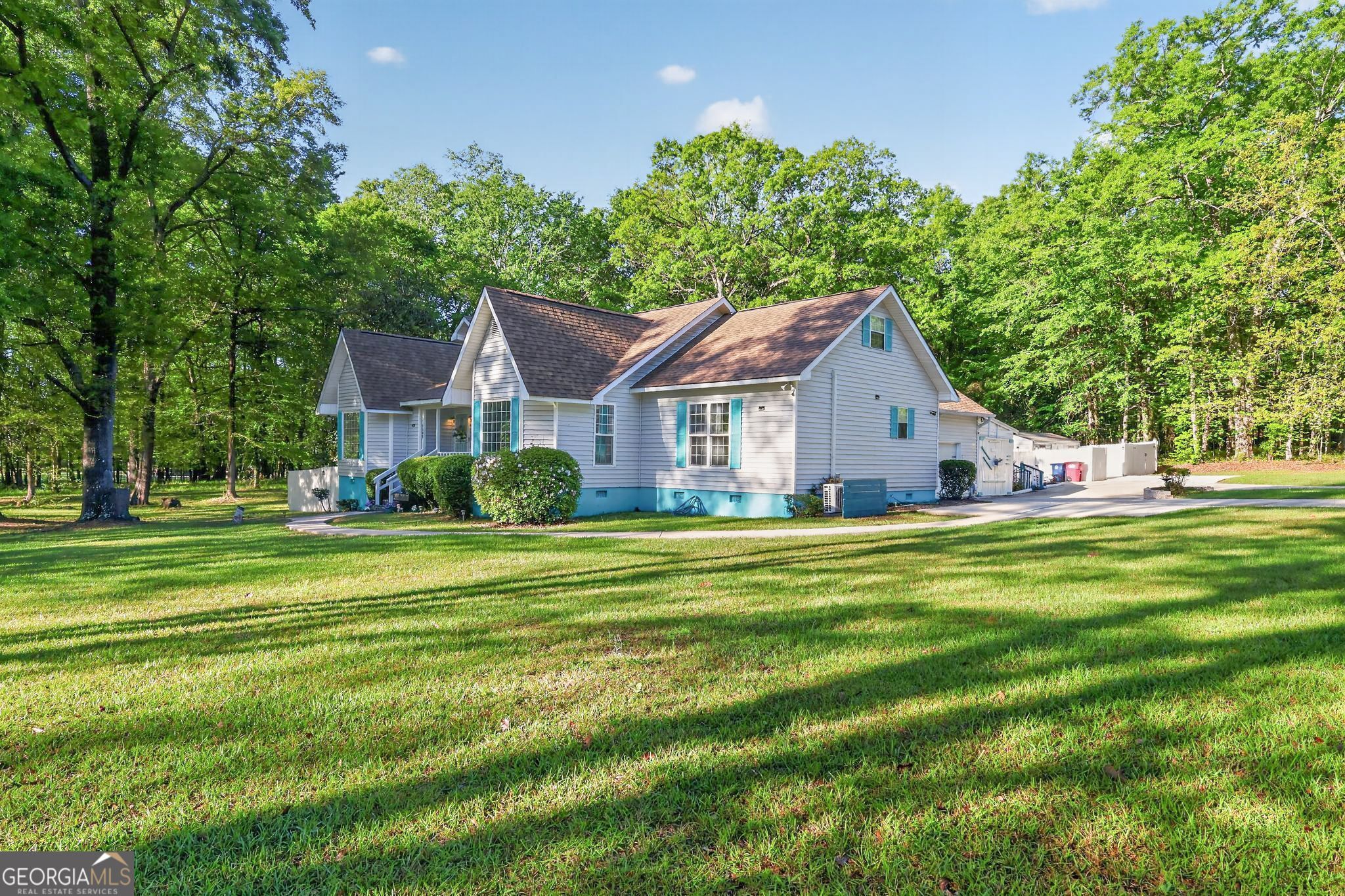 1501 Beaver Oaks DR