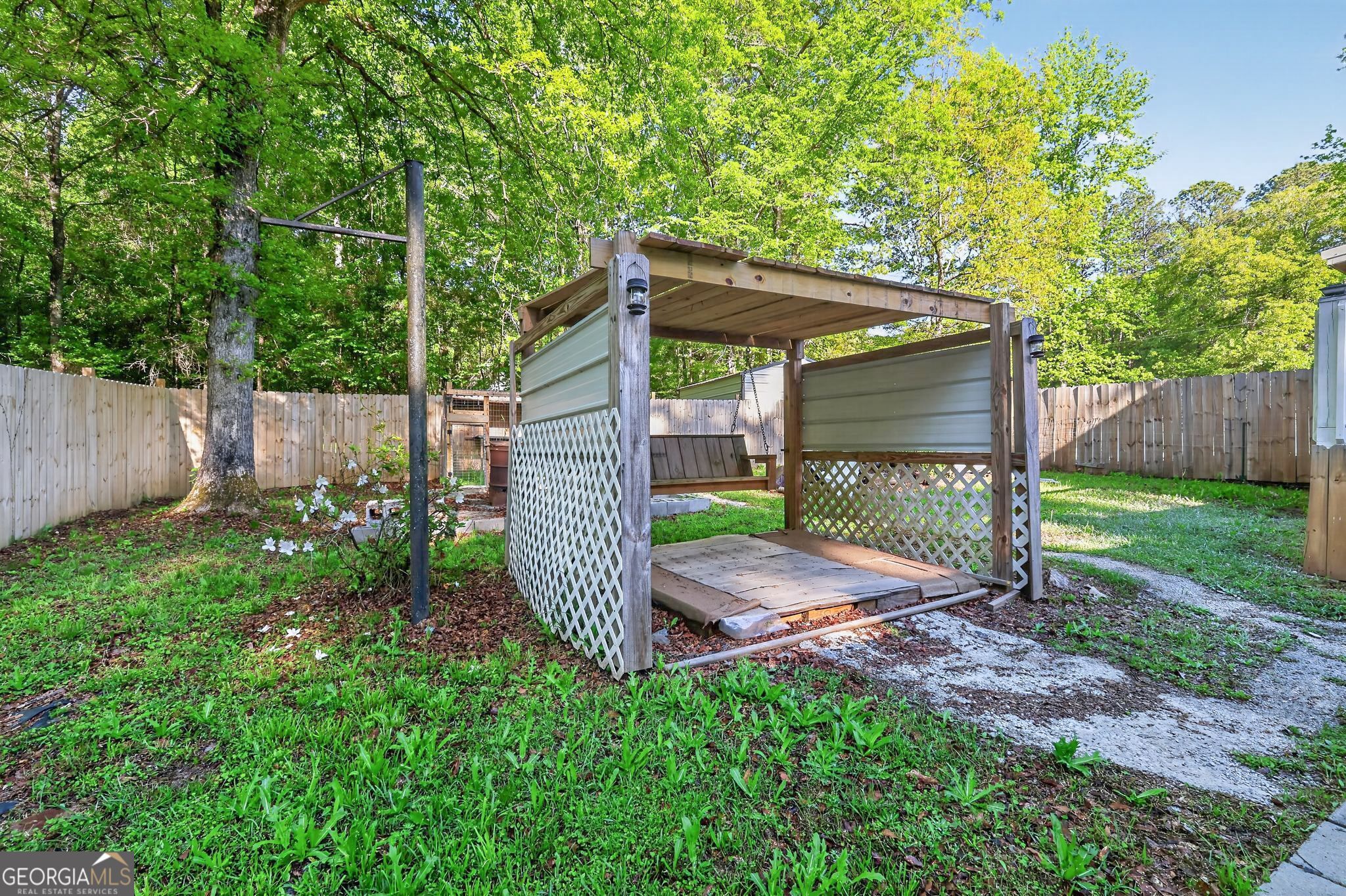 1501 Beaver Oaks DR