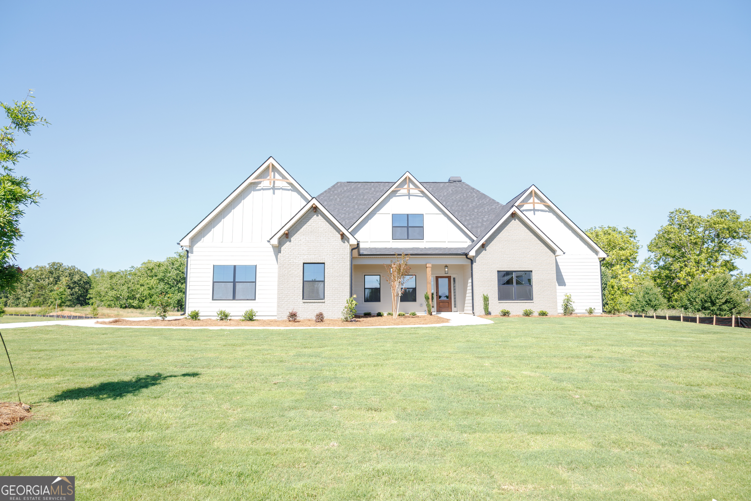 347 Grove Park 86