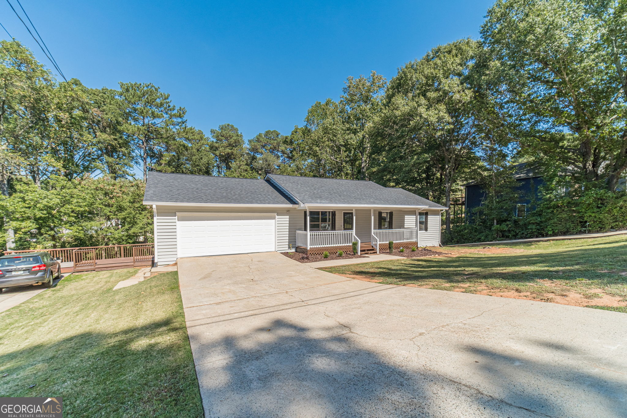 1469 Bridgestone DR
