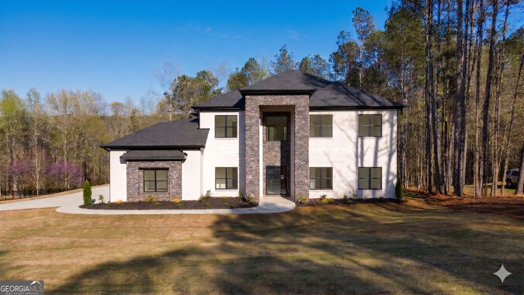 Photo of 0 Kingscastle Drive, Ellenwood, GA 30294 (MLS # 10753610)