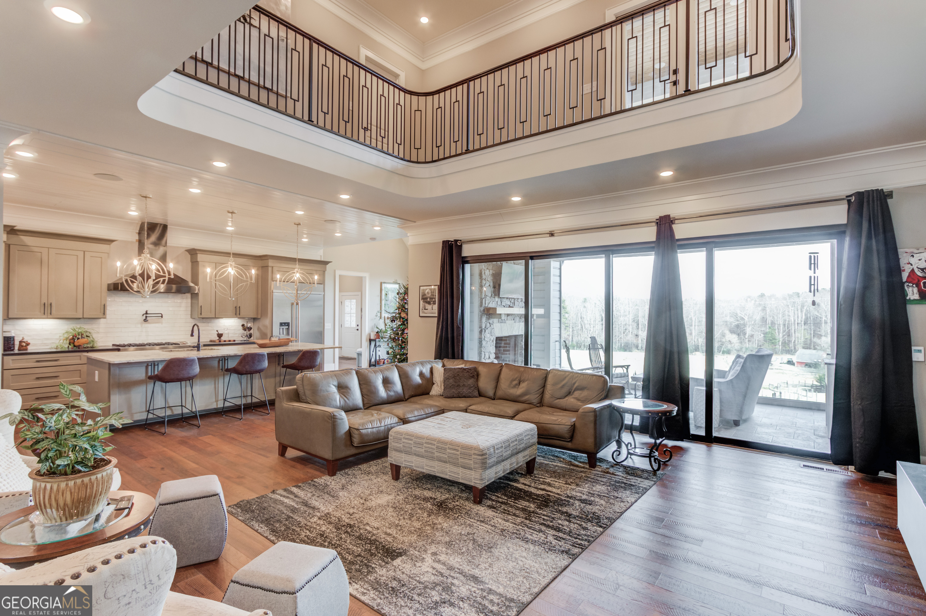 3273 Bailey RD