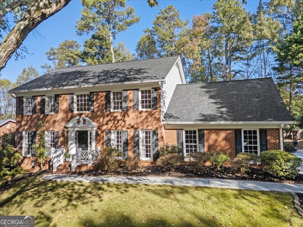 Photo of 235 Landfall Road, Sandy Springs, GA 30328 (MLS # 10878127)
