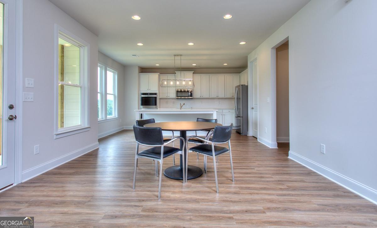 157 Applewood WAY