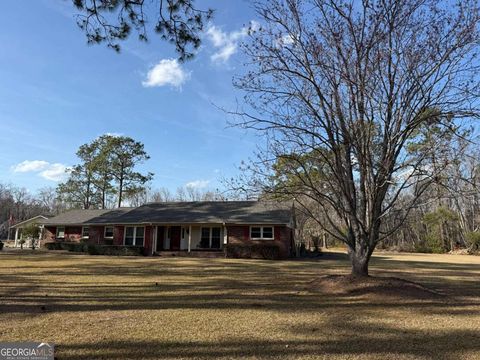 A home in Baxley