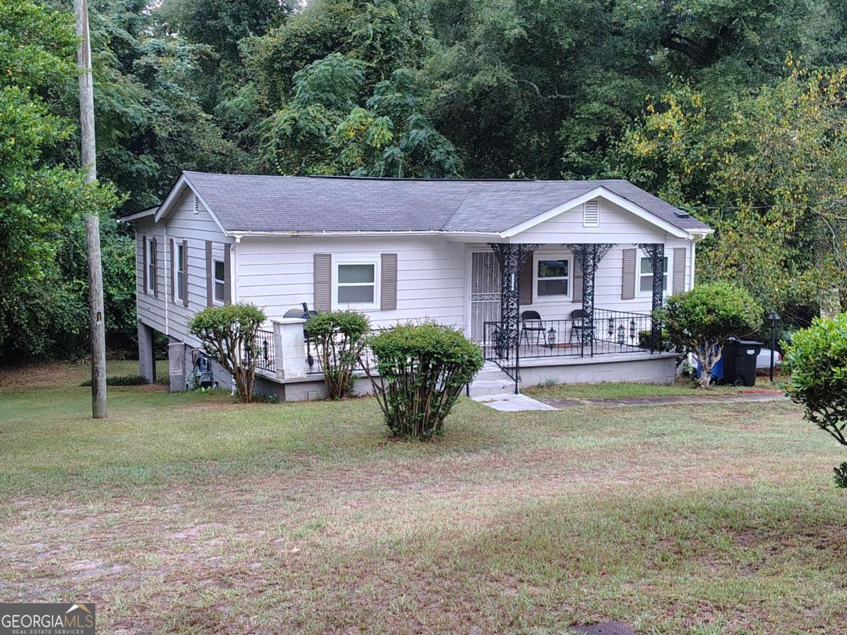 5644 Peggy DR