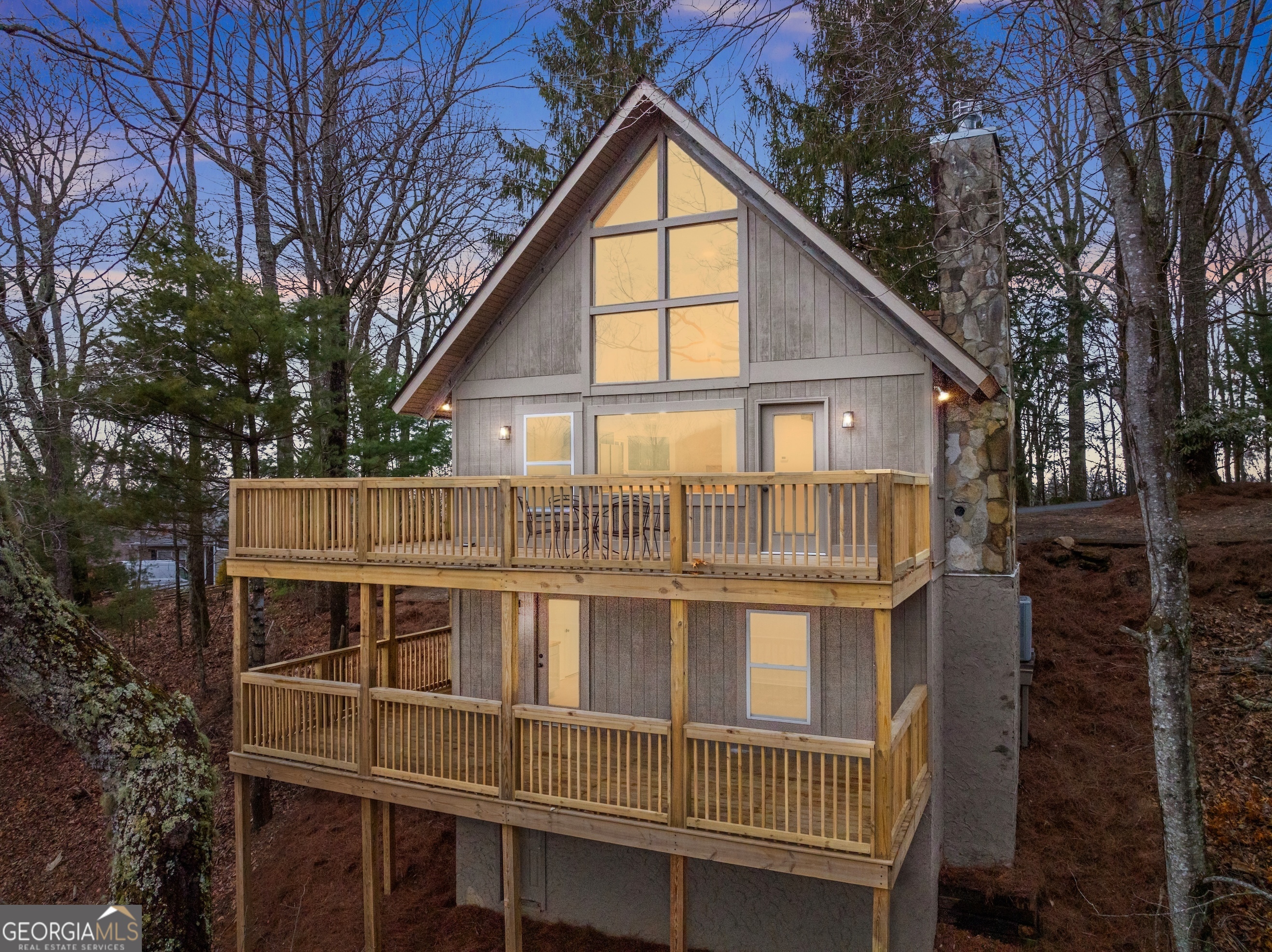 291 Saddleback CIR