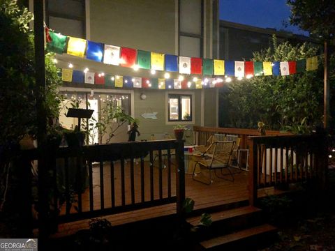 1148 Riverbend Club DR SE Atlanta GA 30339