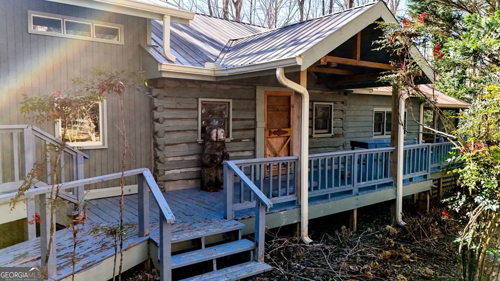 Photo of 33 McNabb Lane, Clarkesville, GA 30523 (MLS # 10692002)