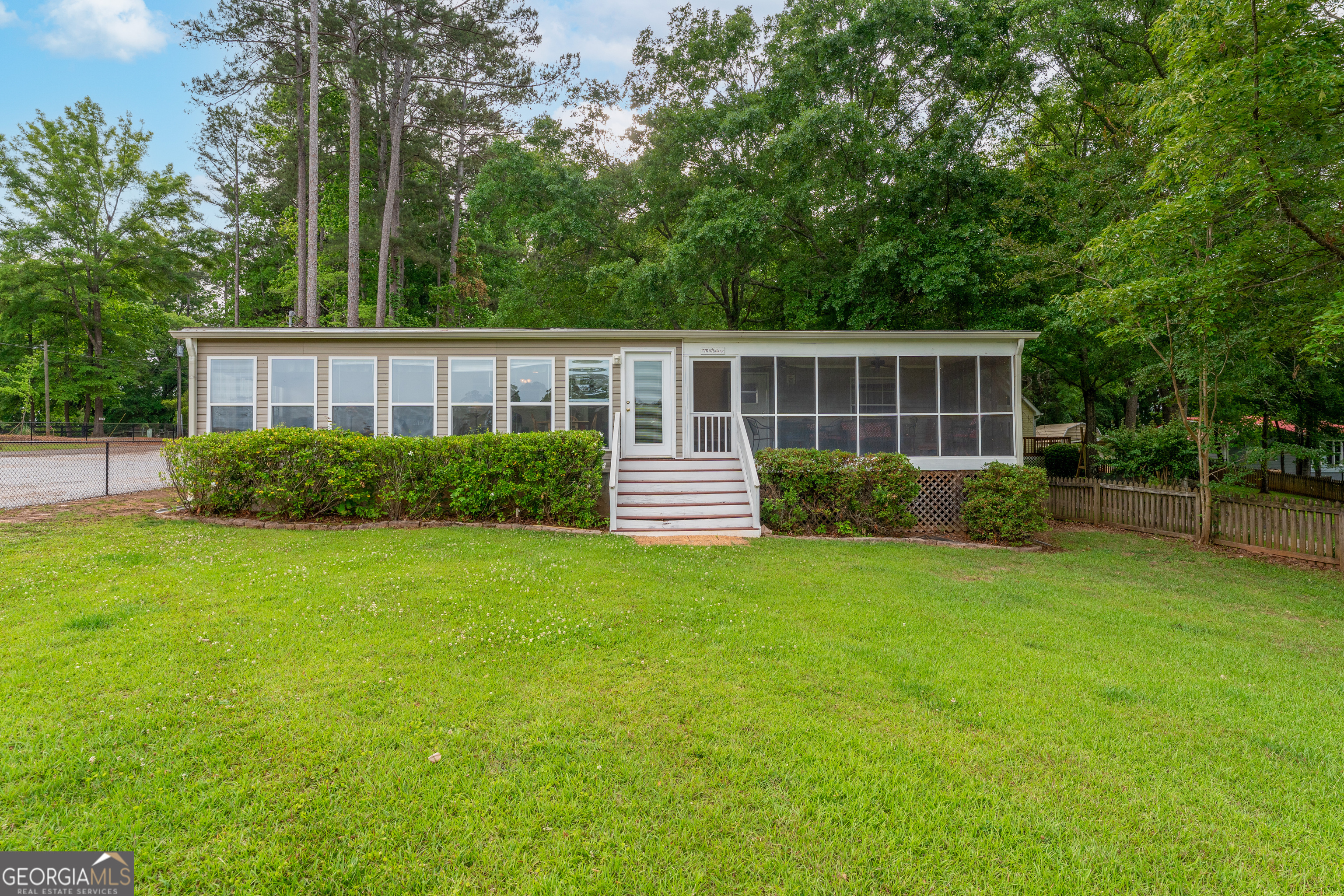 113 Knights Cove