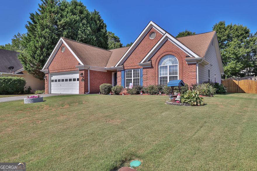 Welcome to 1434 Prospect Creek Court, a meticulously maintained ranch home in the highly sought-after Prospect Creek community. Situated on a quiet cul-de-sac street with a single entrance, this home offers abundant natural light throughout its versatile open-concept design. Upon entering, you are welcomed by an airy living room with vaulted ceilings, built in bookshelves, and a cozy gas fireplace, creating a warm and inviting ambiance. This space seamlessly transitions to a bright sunroom, perfect for relaxing with a good book or enjoying your morning coffee. The separate dining room flows into the renovated kitchen, which features ample white cabinetry, a kitchen island, luxury flooring, a gas range, and a new dishwasher. From the kitchen, step out to the large screened-in patio overlooking an expansive fenced backyard, ideal for outdoor living and entertaining. The split bedroom floor plan ensures privacy for the oversized primary suite, a true retreat complete with a soaking tub, dual vanity, and a walk-in closet. This home is conveniently located in the Mountain View school district, close to shopping and dining options, yet tucked away in a beautifully maintained neighborhood that offers a variety of amenities, including a pool, tennis courts, and a playground. This will not last long, don't miss this opportunity to make this exceptional home yours!
