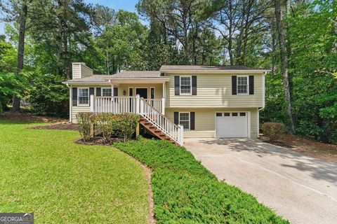 Photo of 708 Wind Song Trace, Woodstock, GA 30189 (MLS # 10522631)