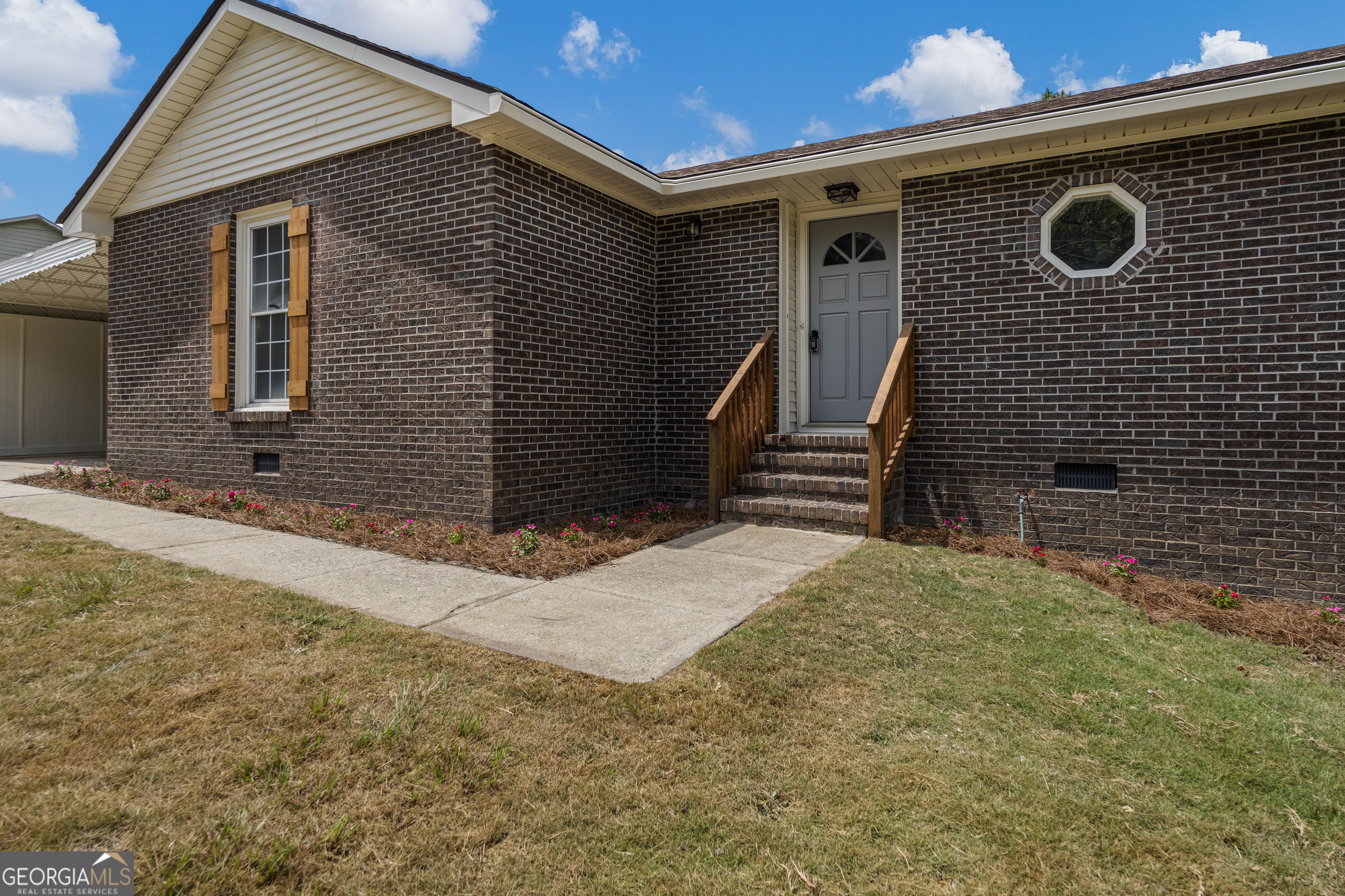 5537 Eastbrook LN