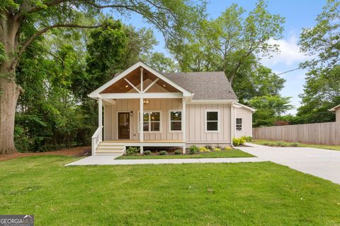 1036 Dell AVE SE Smyrna GA 30080