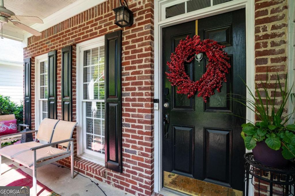 Photo of 4081 Tilly Mill Road, Atlanta, GA 30360 (MLS # 10703489)