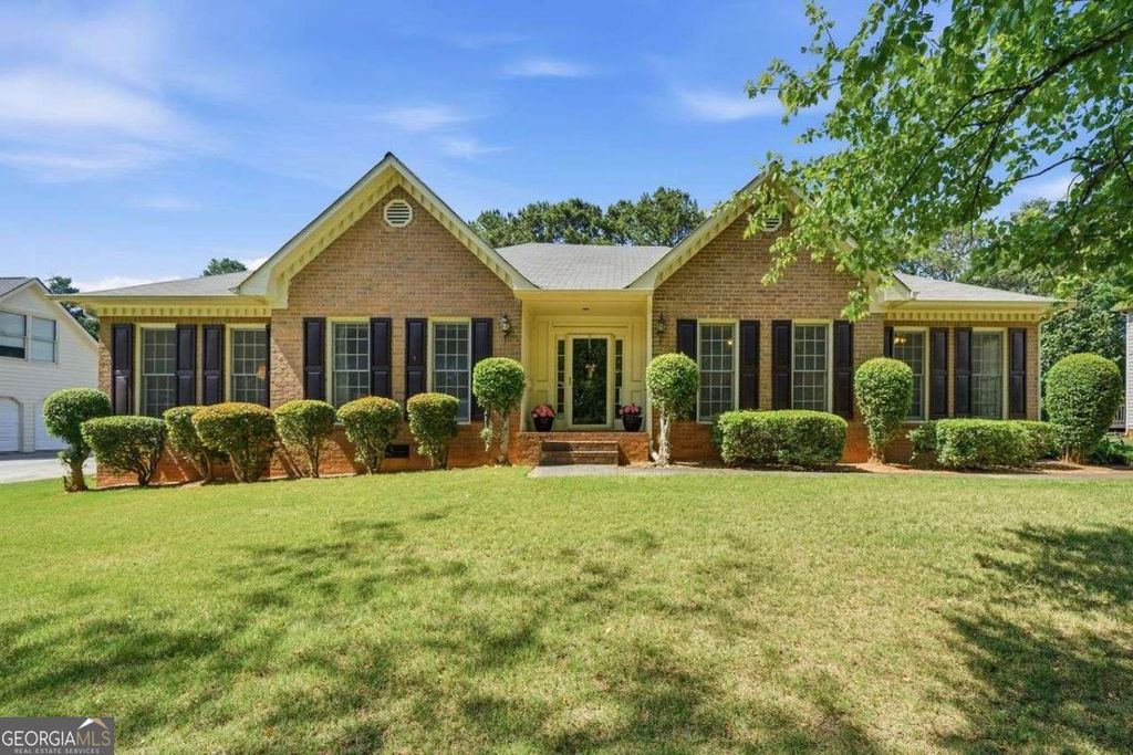 Photo of 1617 Ellington Road SE, Conyers, GA 30013 (MLS # 10766749)