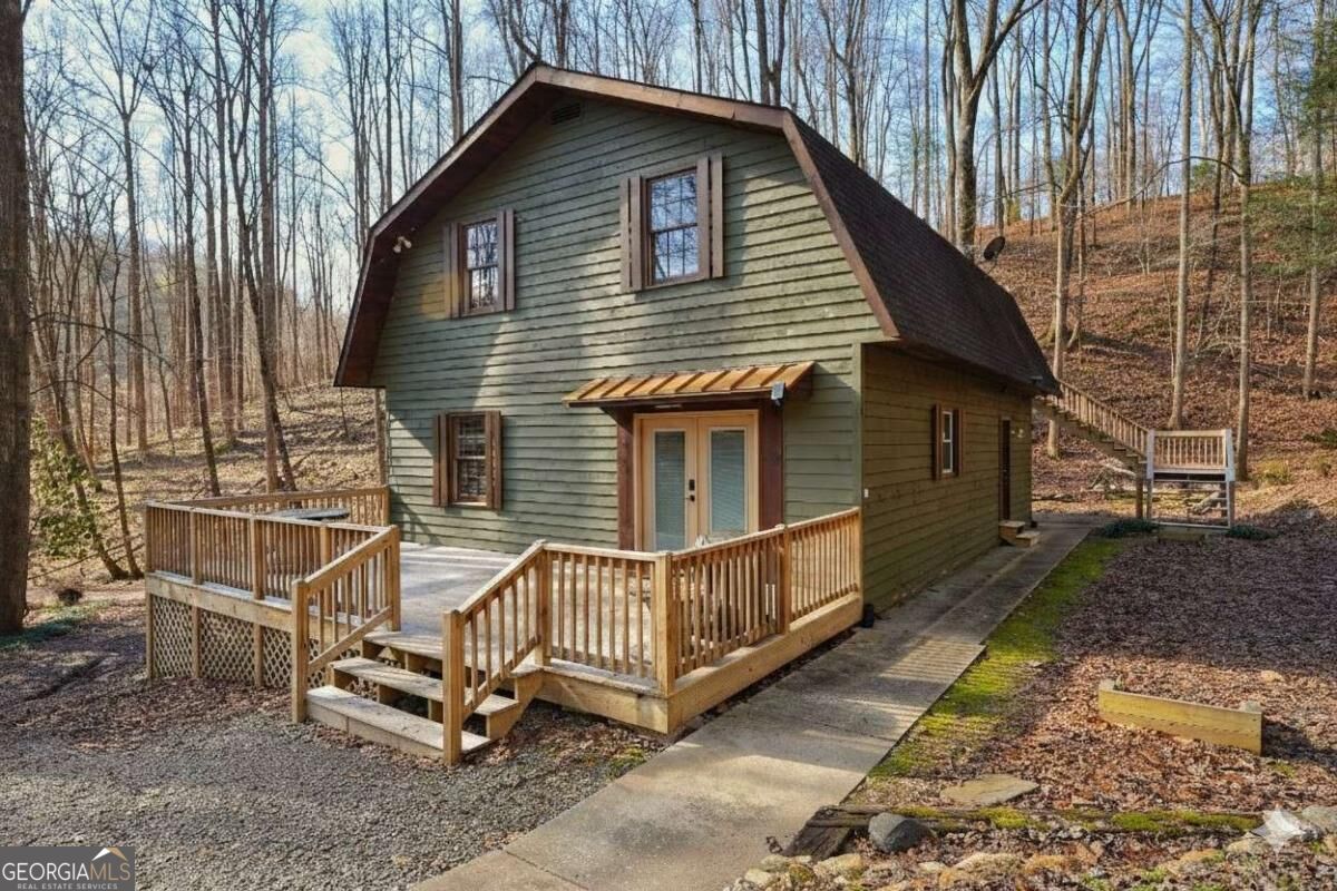 172 Sweetwater RD