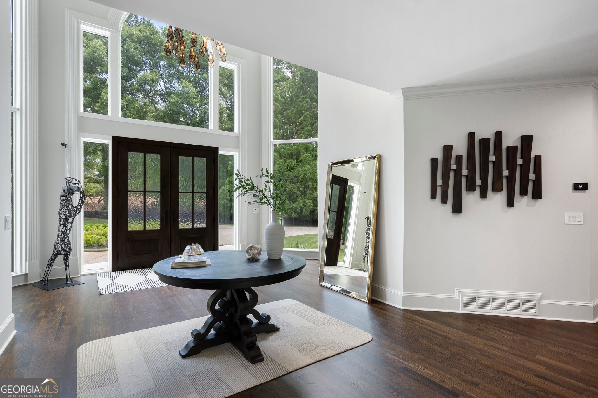 330 Longvue CT