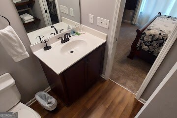 64 Hilton DR