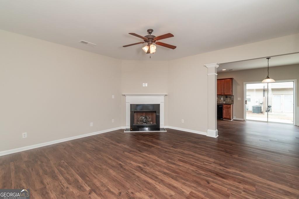1802 Coleville Oak lane LN