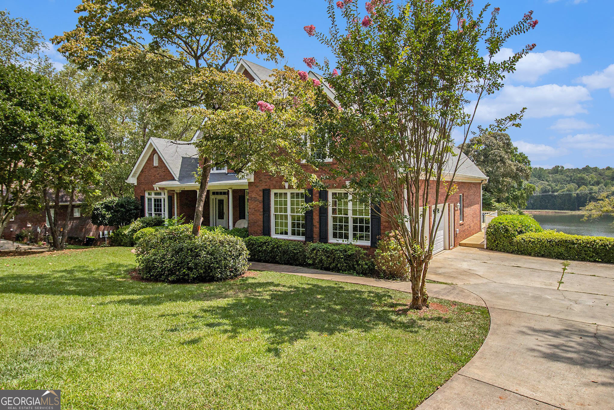 12328 Edgewater DR