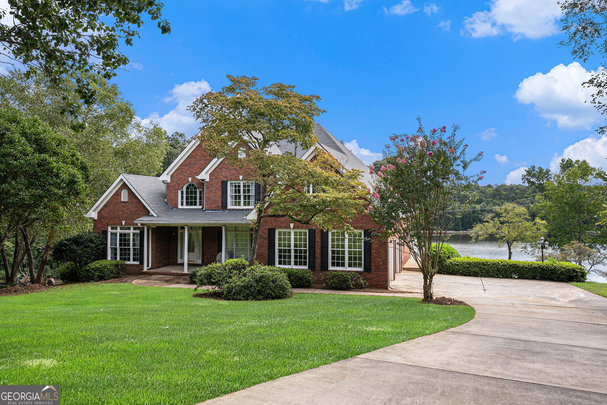 12328 Edgewater DR