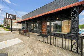 Photo 1 of 34 — 2805 E Point ST, Atlanta, GA 30344