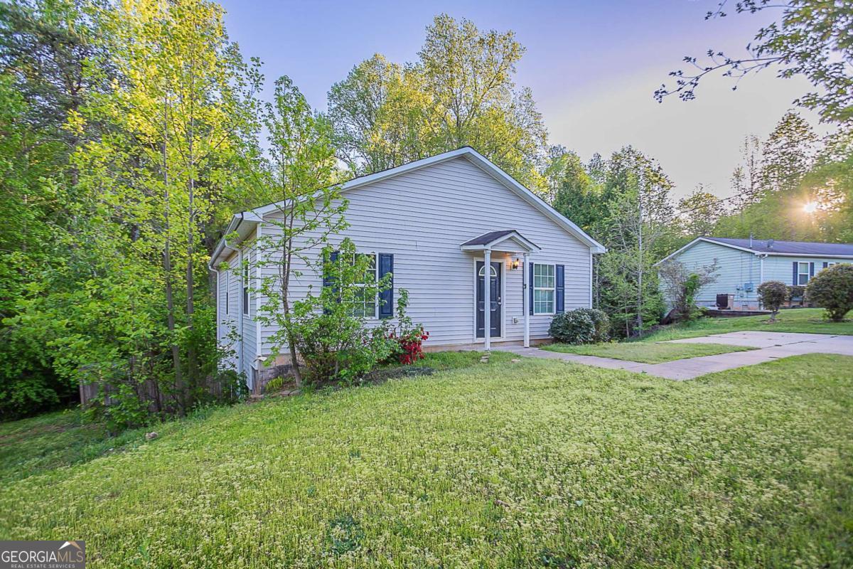 5860 Habitat DR