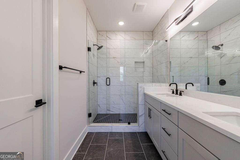 Alpharetta, Georgia 30009, United States, 4 Bedrooms Bedrooms, ,4 BathroomsBathrooms,Residential,Active,123554