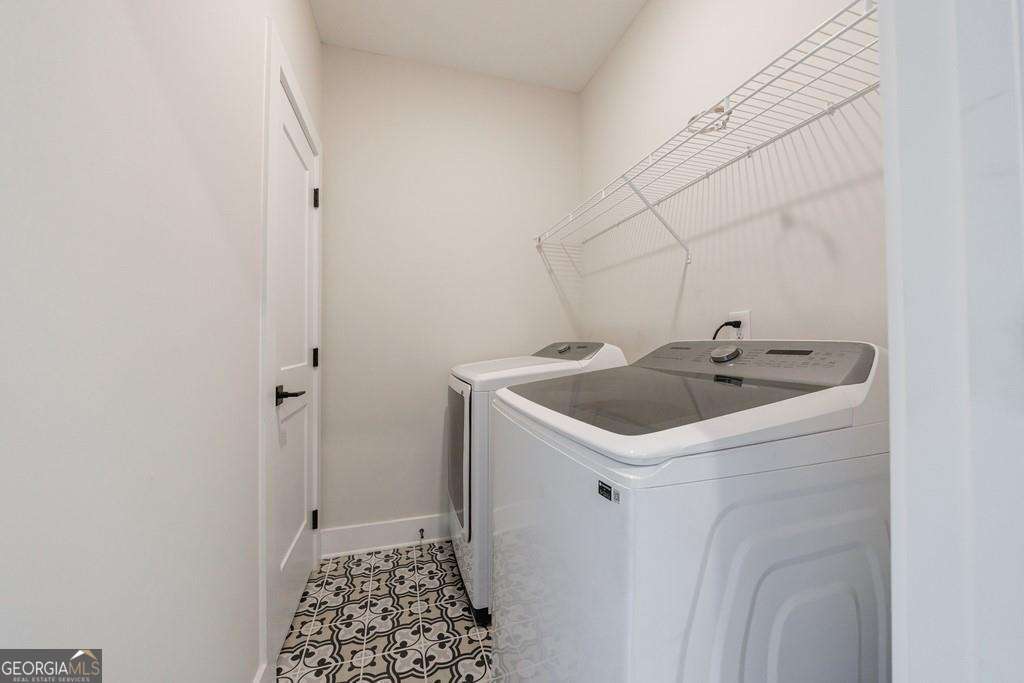 Alpharetta, Georgia 30009, United States, 4 Bedrooms Bedrooms, ,4 BathroomsBathrooms,Residential,Active,123554