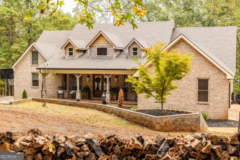 A home in Thomaston