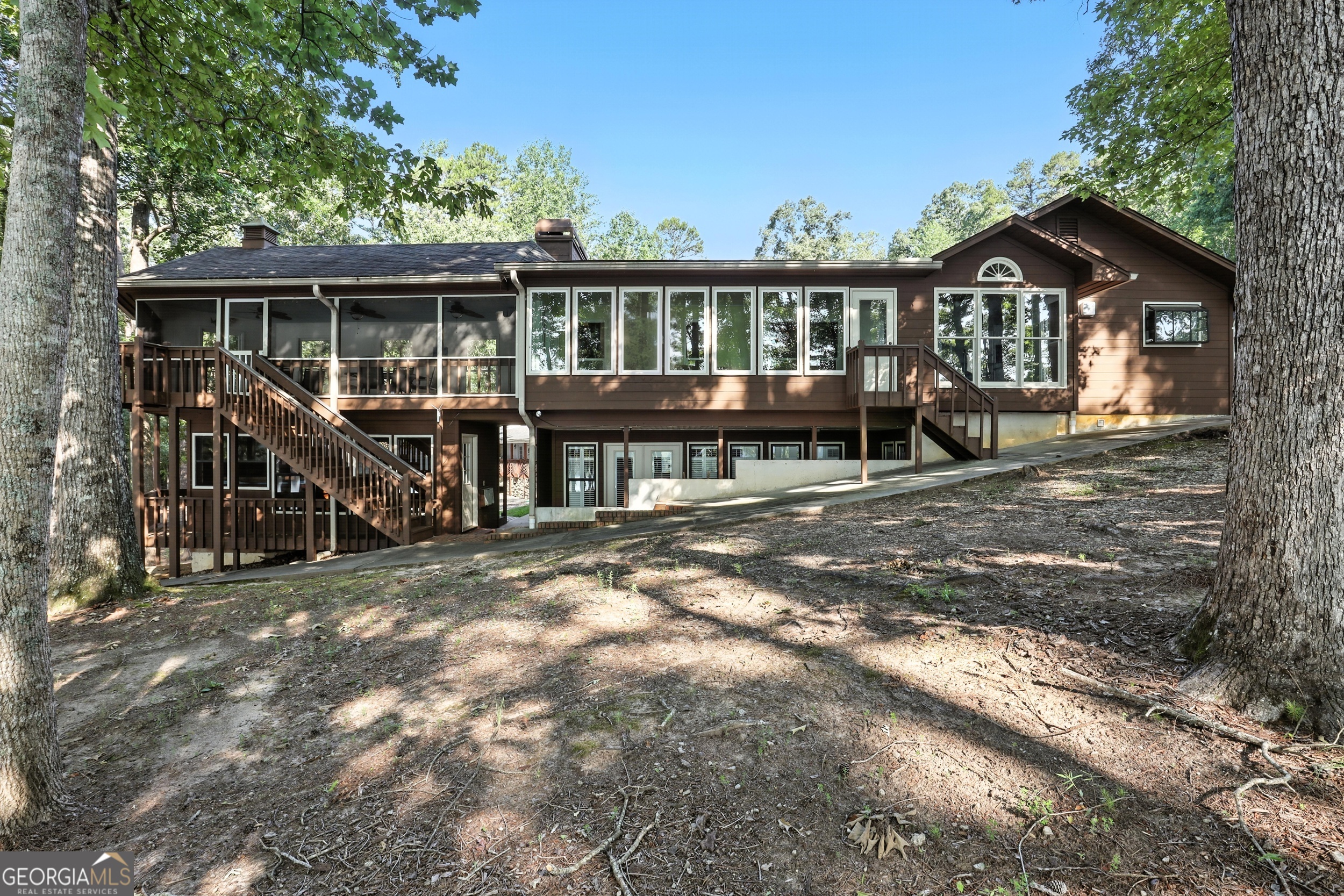 119 Ridgemore CIR