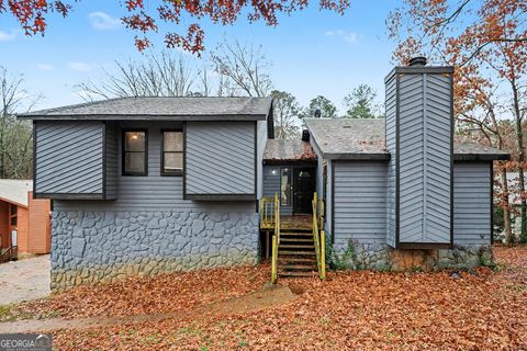 Photo of 8608 Woodcreek Court, Douglasville, GA 30135 (MLS # 10646883)