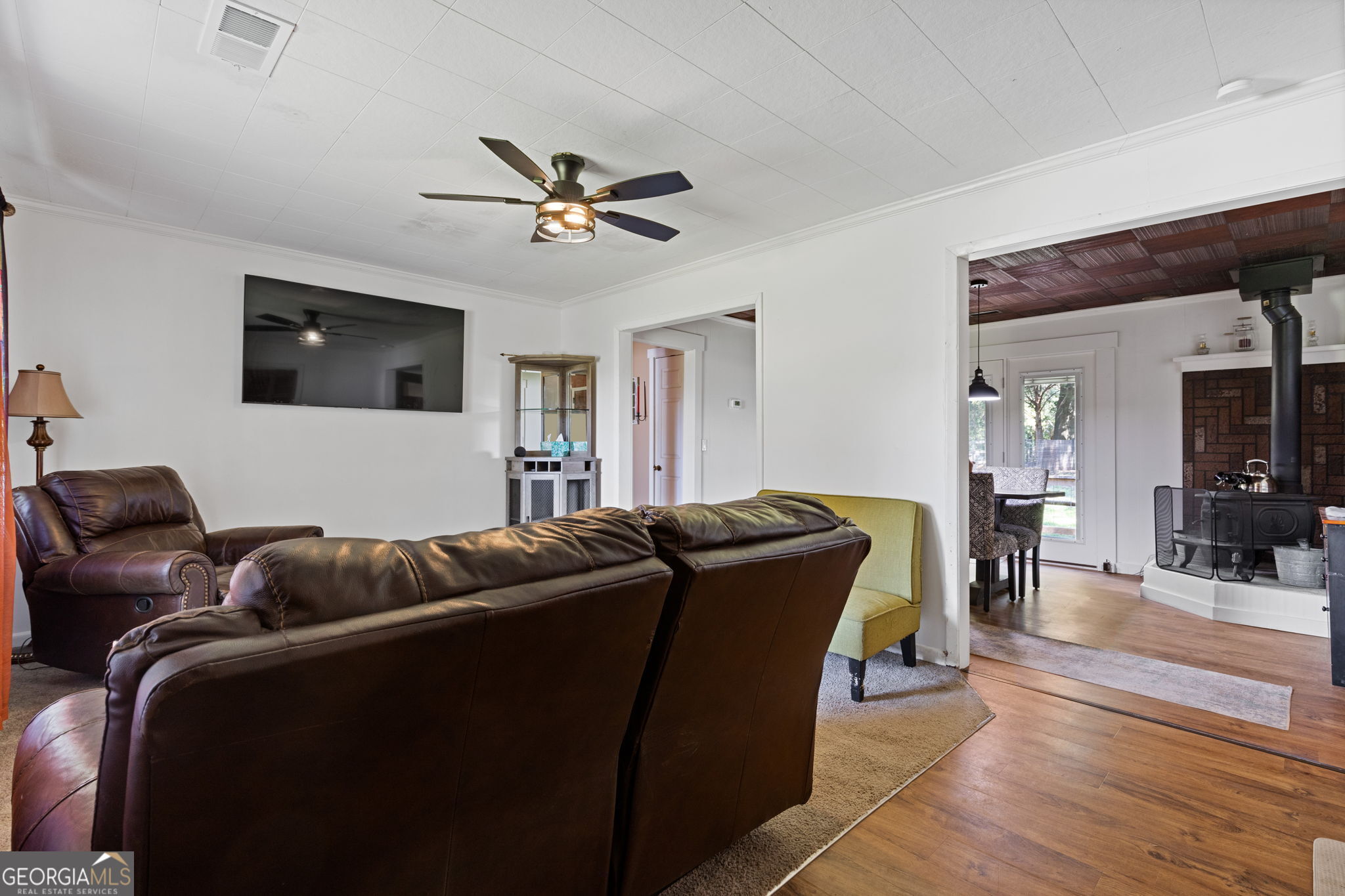 8274 Highway 166