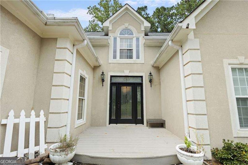 Photo of 5714 Brynwood Circle NW, Acworth, GA 30101 (MLS # 10737996)