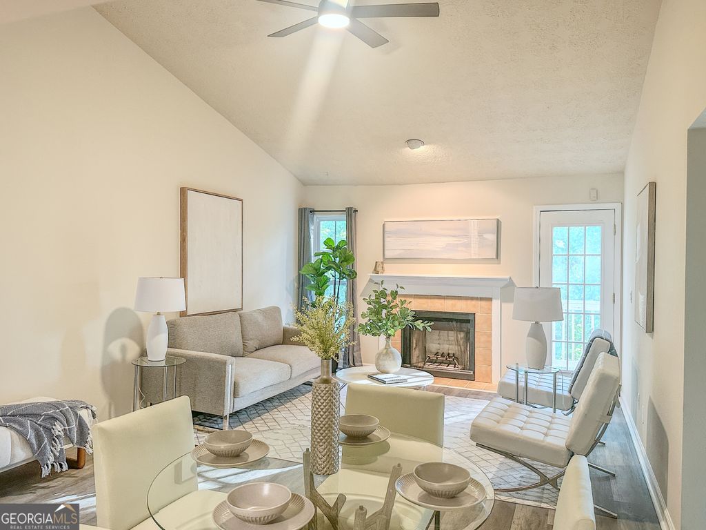 Photo of 382 Teal Court, Roswell, GA 30076 (MLS # 10741316)