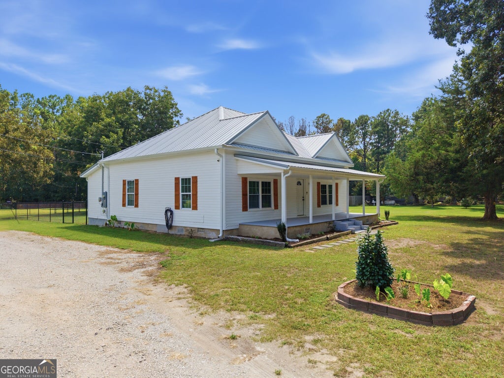Photo of 705 Poseyville Road, Bremen, GA 30110 (MLS # 10841616)