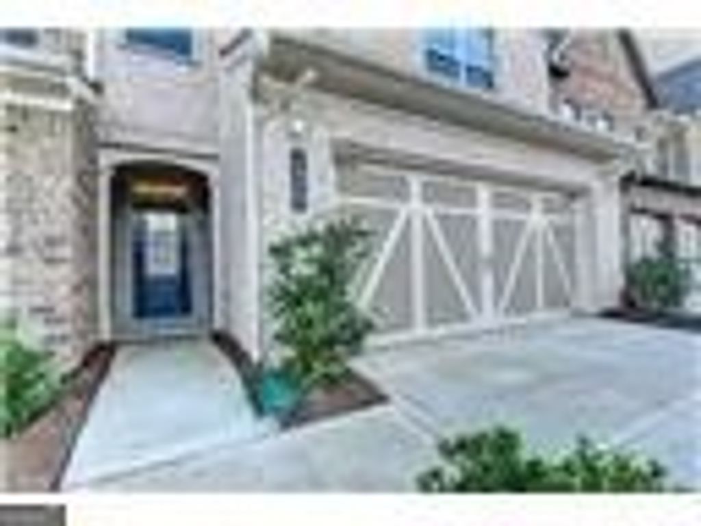 Photo of 1075 HAMPTON OAKS Drive, Alpharetta, GA 30004 (MLS # 10705583)