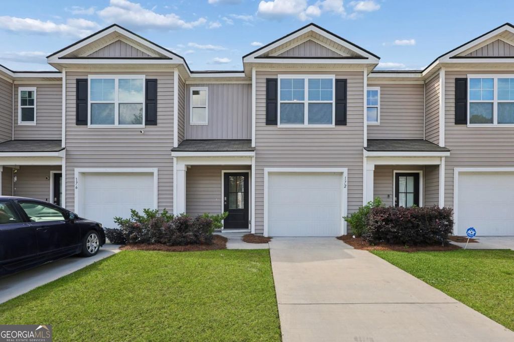 Photo of 172 Coneflower Road, Bloomingdale, GA 31302 (MLS # 10769423)