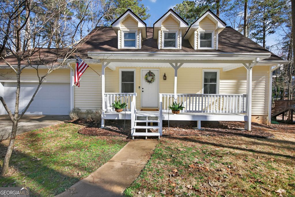 Photo of 9018 Lakeview Parkway, Villa Rica, GA 30180 (MLS # 10764228)
